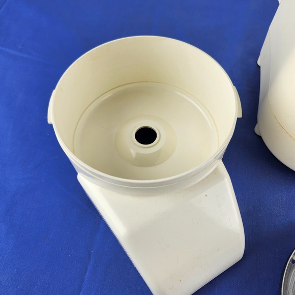 Sunbeam Oskar 14081 Food Processor Chopper 500w France With Slicer No Pusher - Picture 2 of 13